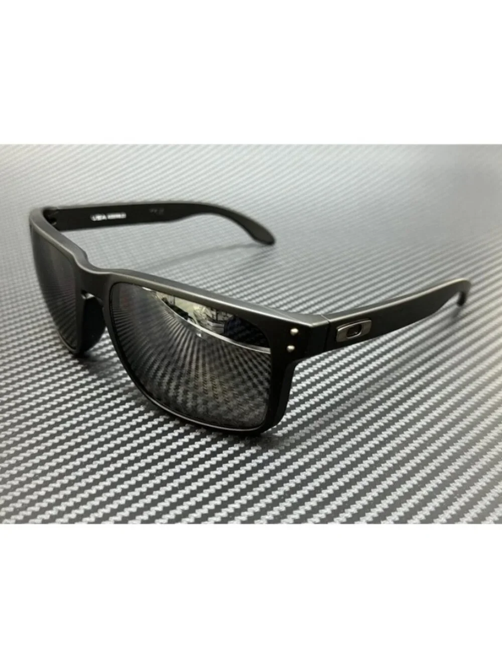 New Oakley Men Matte Black Sunglasses 59-18-137